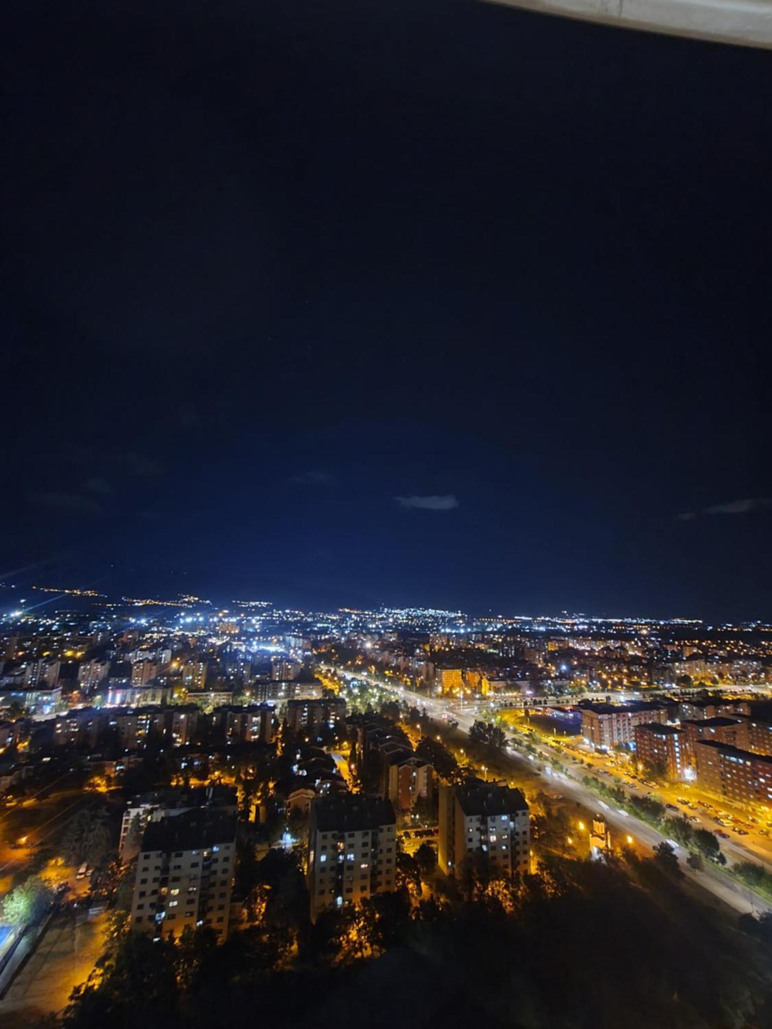 Alfred Sky Smart Apartment 29Th Spa Included Skopje Ngoại thất bức ảnh