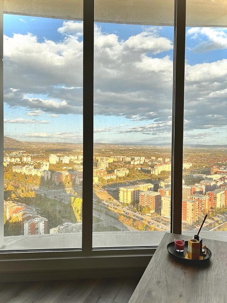 Alfred Sky Smart Apartment 29Th Spa Included Skopje Ngoại thất bức ảnh