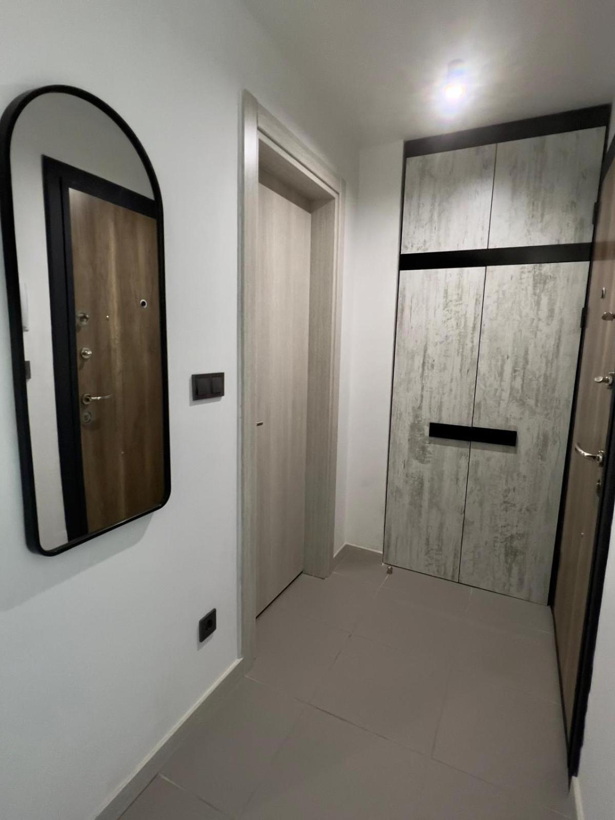 Alfred Sky Smart Apartment 29Th Spa Included Skopje Ngoại thất bức ảnh