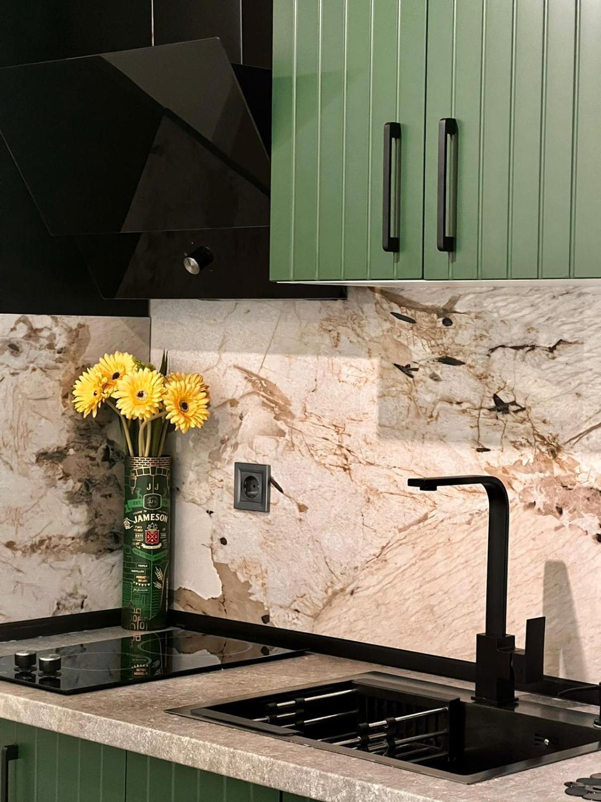 Alfred Sky Smart Apartment 29Th Spa Included Skopje Ngoại thất bức ảnh