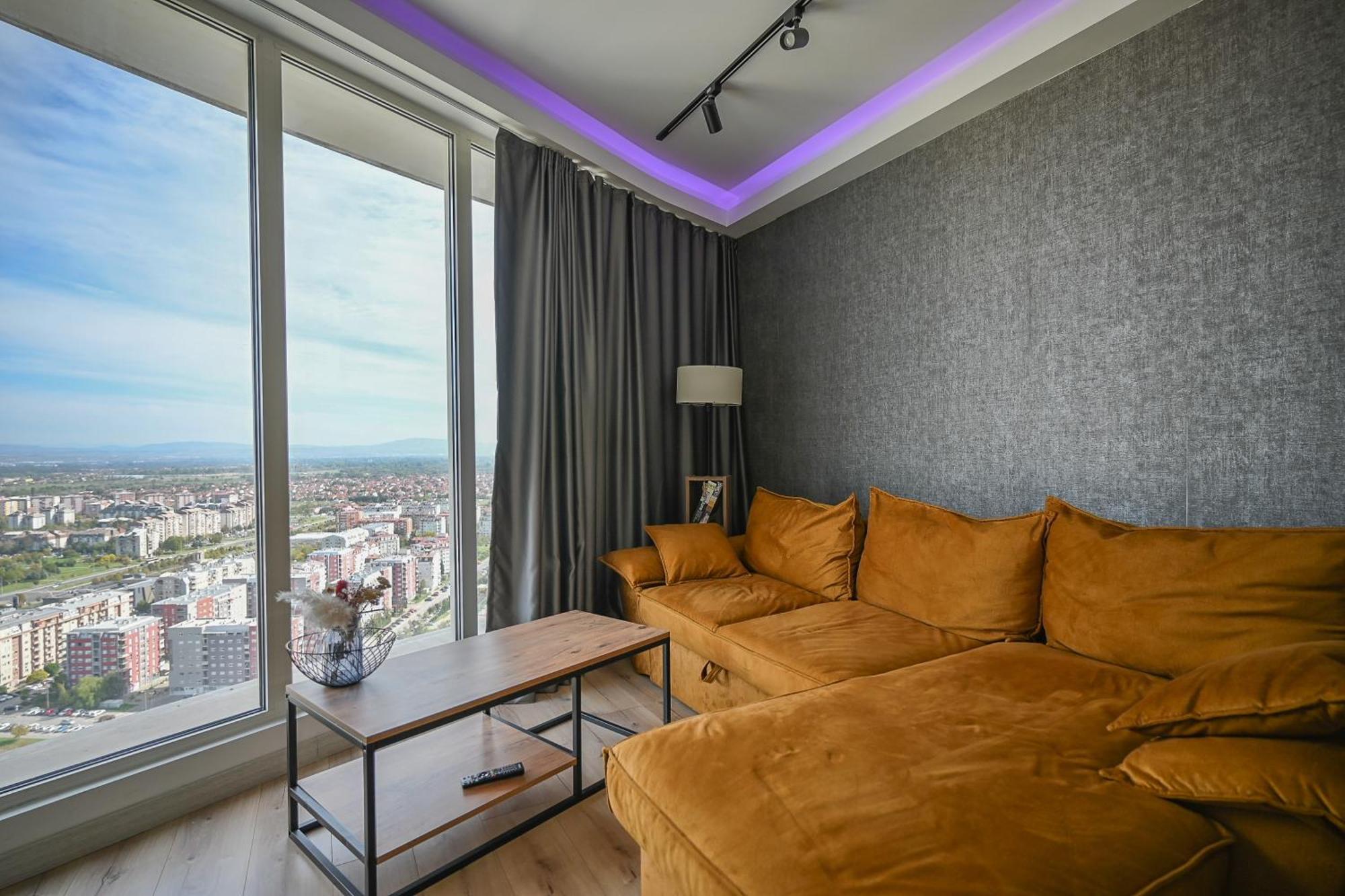 Alfred Sky Smart Apartment 29Th Spa Included Skopje Ngoại thất bức ảnh